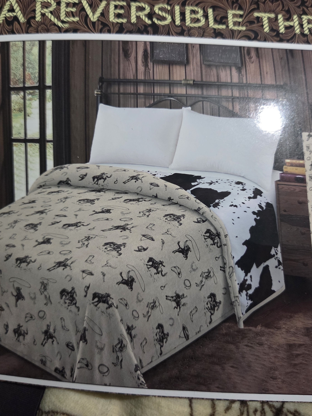 Reversible Western Print Comforter in Cream and Black - Unbranded
